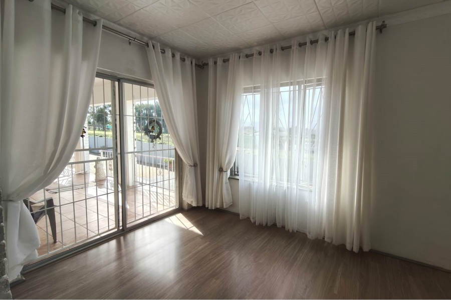 3 Bedroom Property for Sale in Koringberg Western Cape